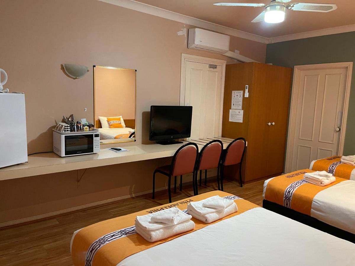 Philadelphia Motor Inn Ечука Екстериор снимка