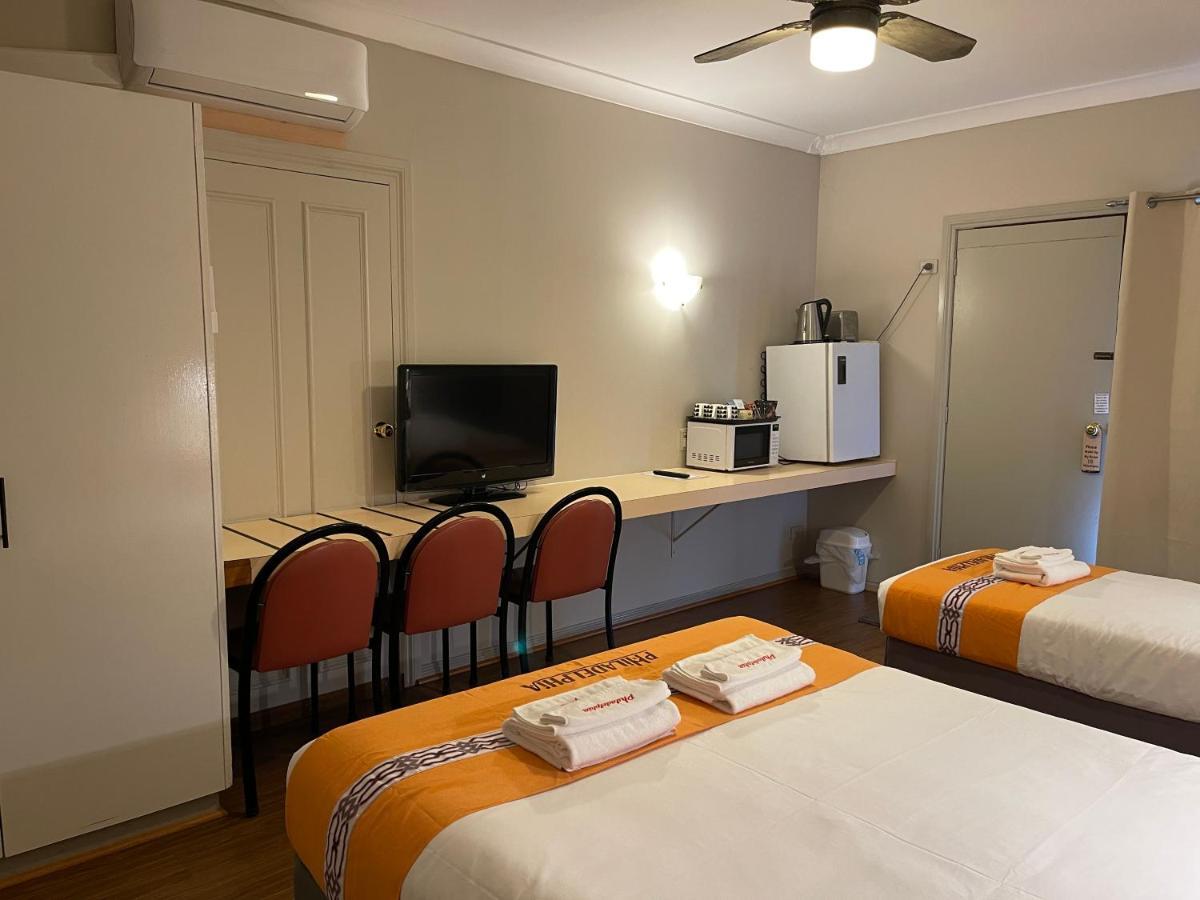 Philadelphia Motor Inn Ечука Екстериор снимка