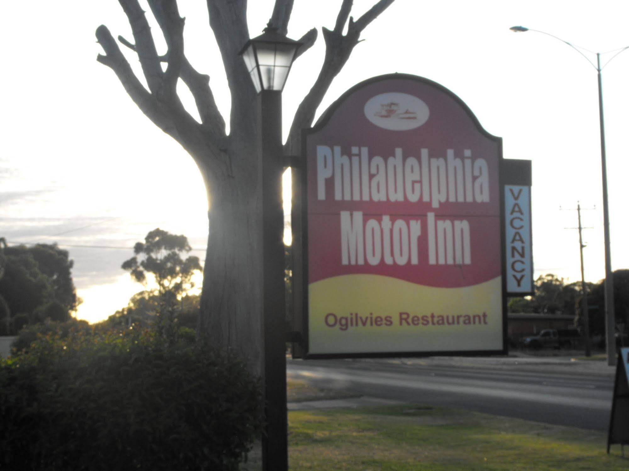 Philadelphia Motor Inn Ечука Екстериор снимка